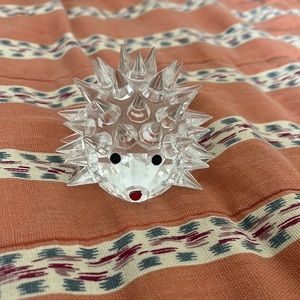 Crystal porcupine